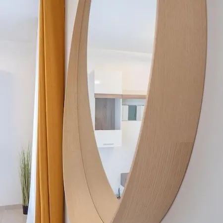 Villa Spacious & Modern - Between & Paris - Close To Transportation, Highway, Amenities