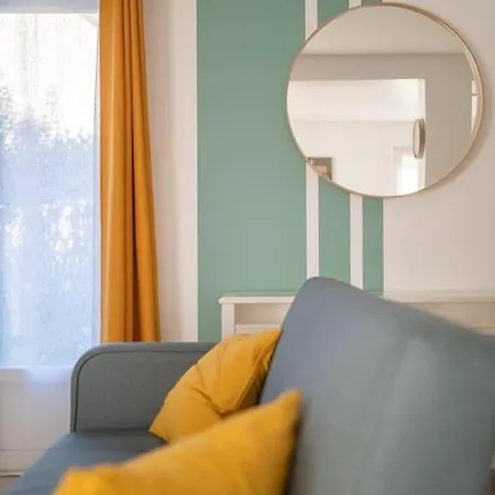 Spacious & Modern - Between & Paris - Close To Transportation, Highway, Amenities Villa